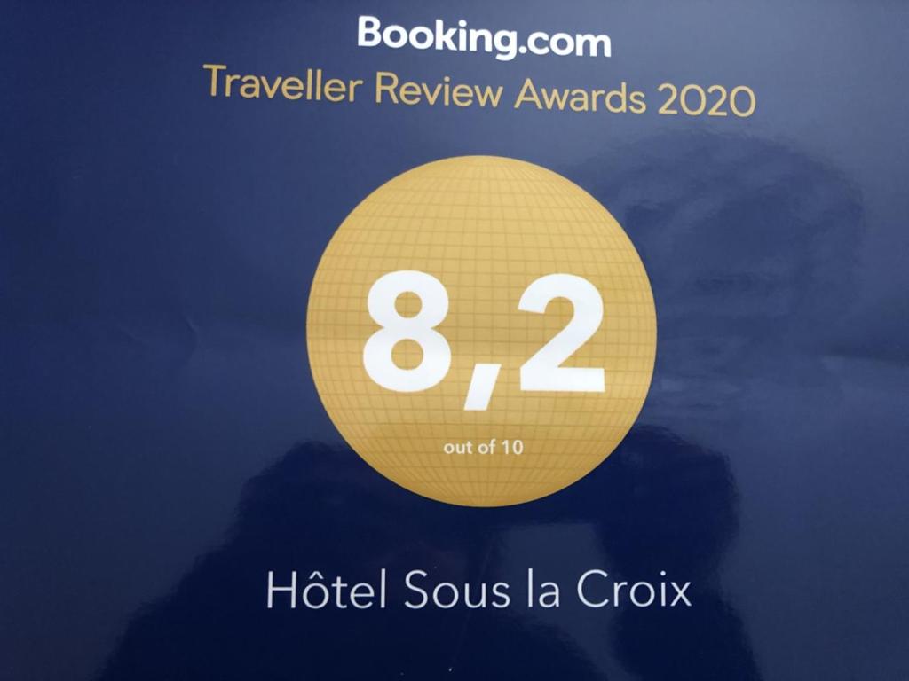 Hôtel Sous la Croix 152725 room 2